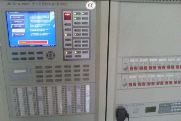 海灣消防控制器報備電故障問題分析與對策